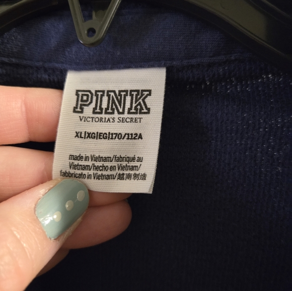 Cozy Buttondown - Picture 4 of 8